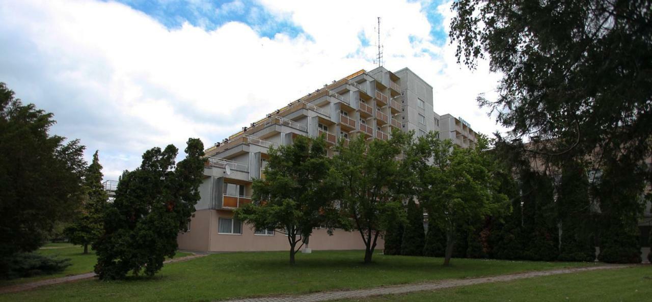 Aranypart Hotel Siófok Eksteriør bilde